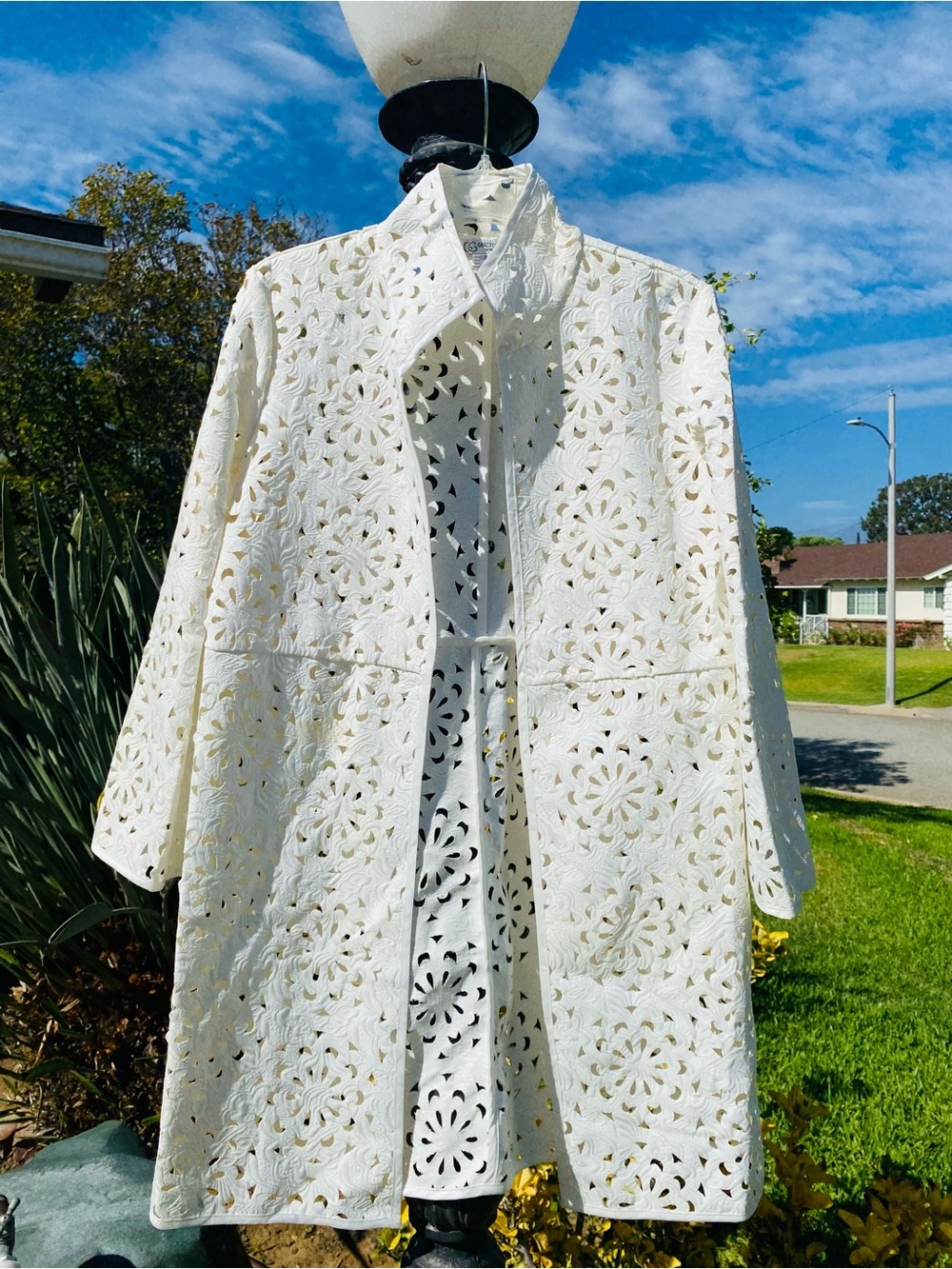 Grace Chuang White Floral Cutwork Duster Jacket Coat Large Open Front Eyelet